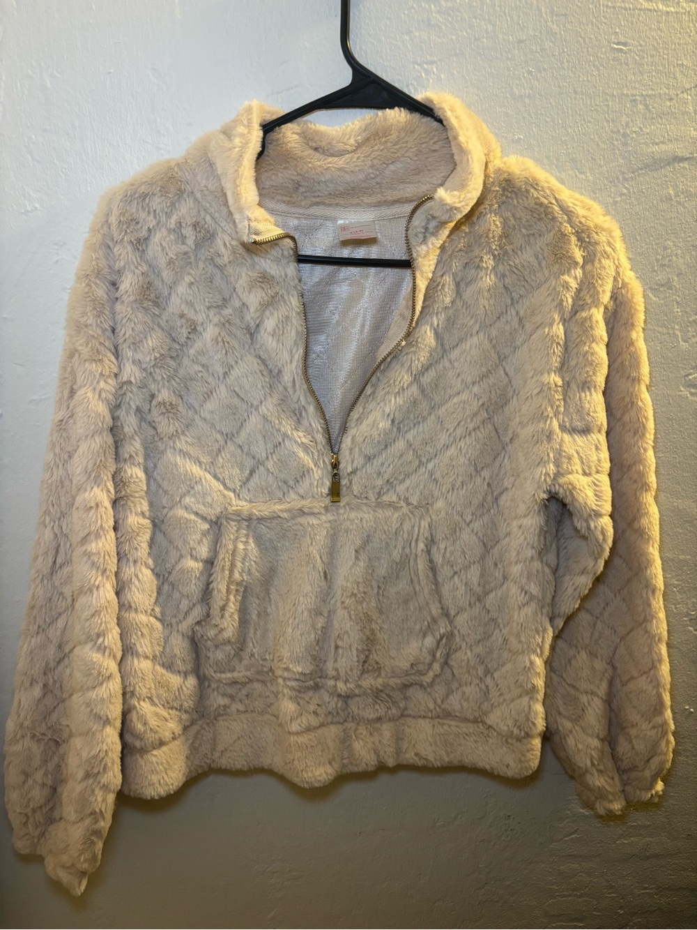 Cozy Faux Fur Half-Zip Jacket - Cream